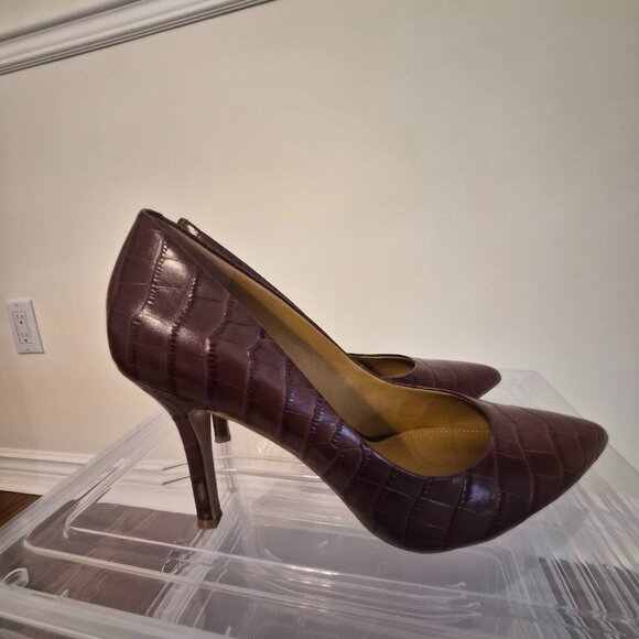 Nine West Burgundy Snake-Embossed Leather, Size 8 1/2 - Picture 9 of 14